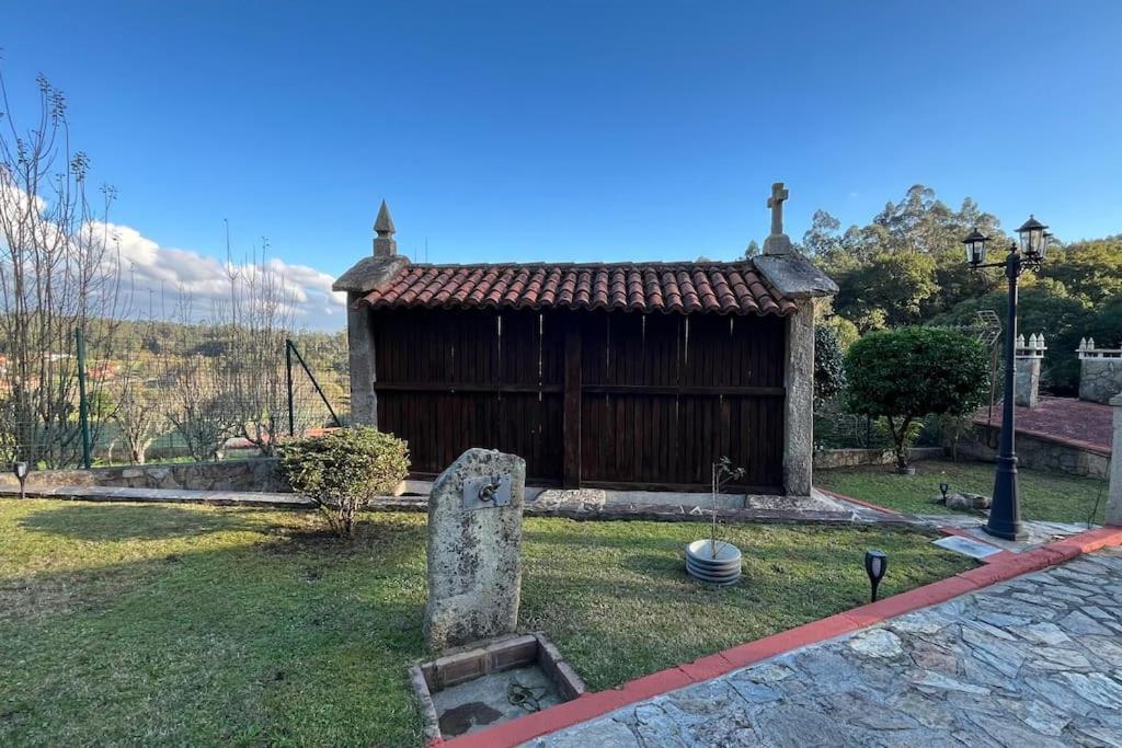 Casa Isaac - Casa Turismo Rural Con Piscina Cerca De Santiago De Compostela Villa Ames Exterior photo